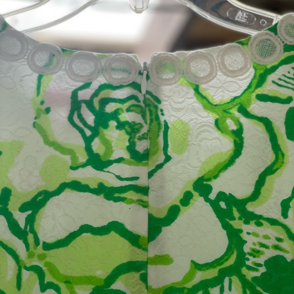 Lilly Pulitzer dress green and white worn once - Picture 5 of 7